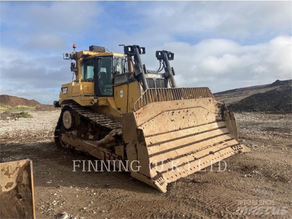 CAT D9 Buldozere pe senile