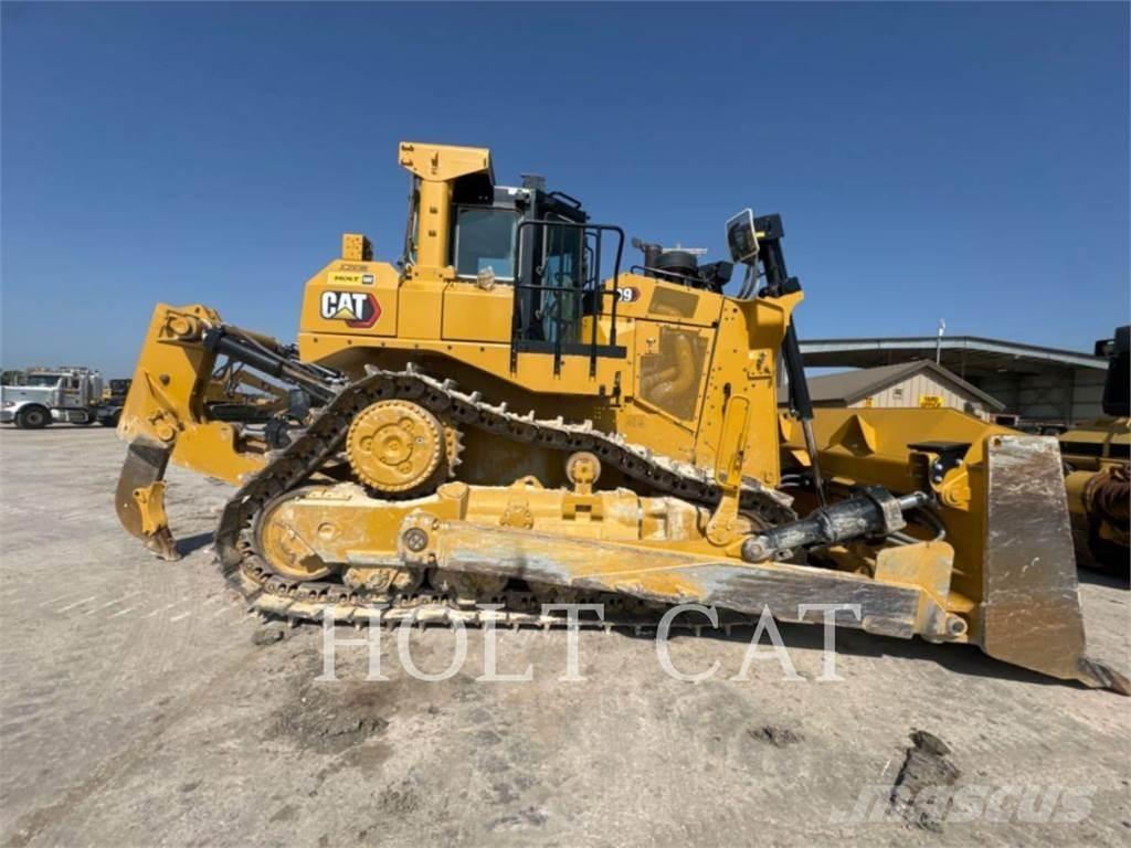 CAT D9 Buldozere pe senile