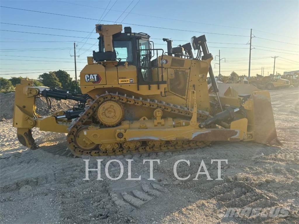 CAT D9 Buldozere pe senile