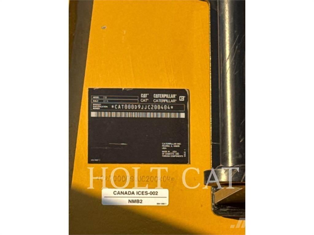 CAT D9 Buldozere pe senile