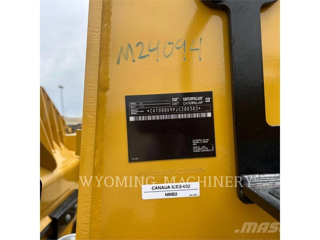 CAT D9 Buldozere pe senile