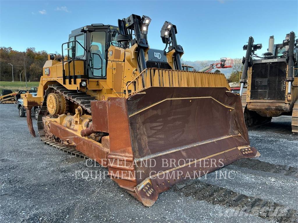 CAT D9 Buldozere pe senile