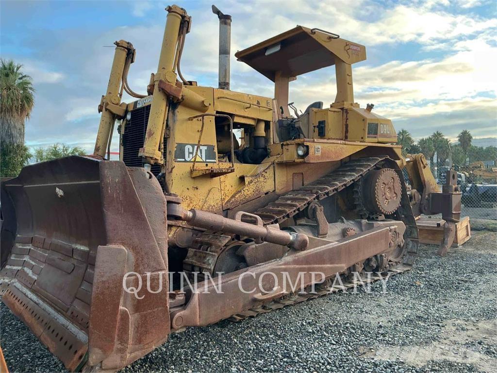 CAT D9L Buldozere pe senile