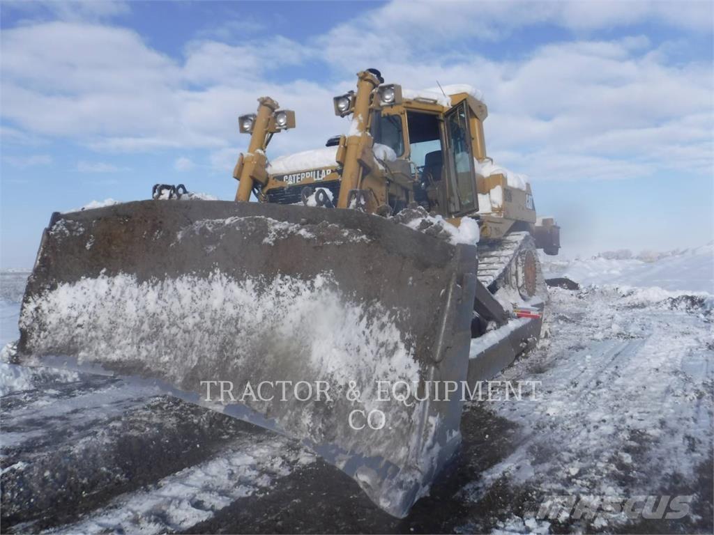 CAT D9N Buldozere pe senile