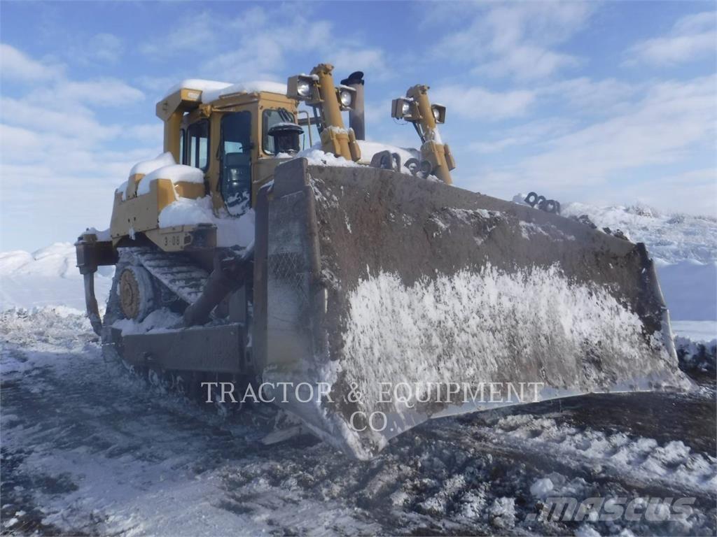 CAT D9N Buldozere pe senile