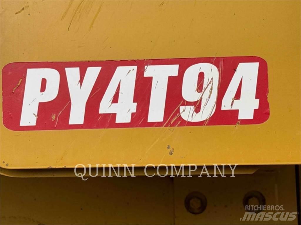 CAT D9T Buldozere pe senile