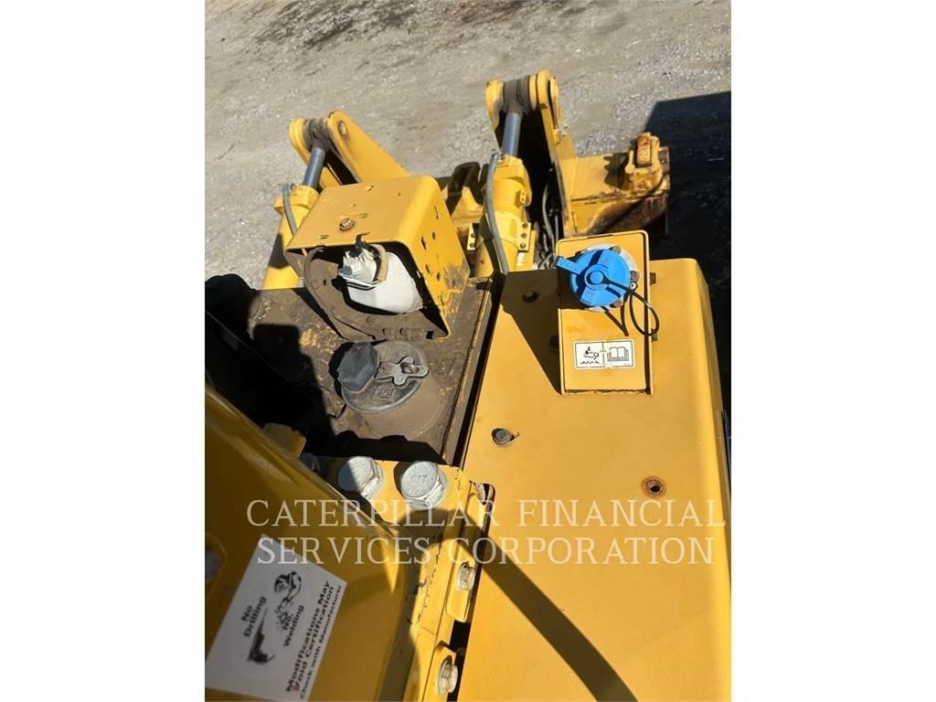 CAT D9T Buldozere pe senile