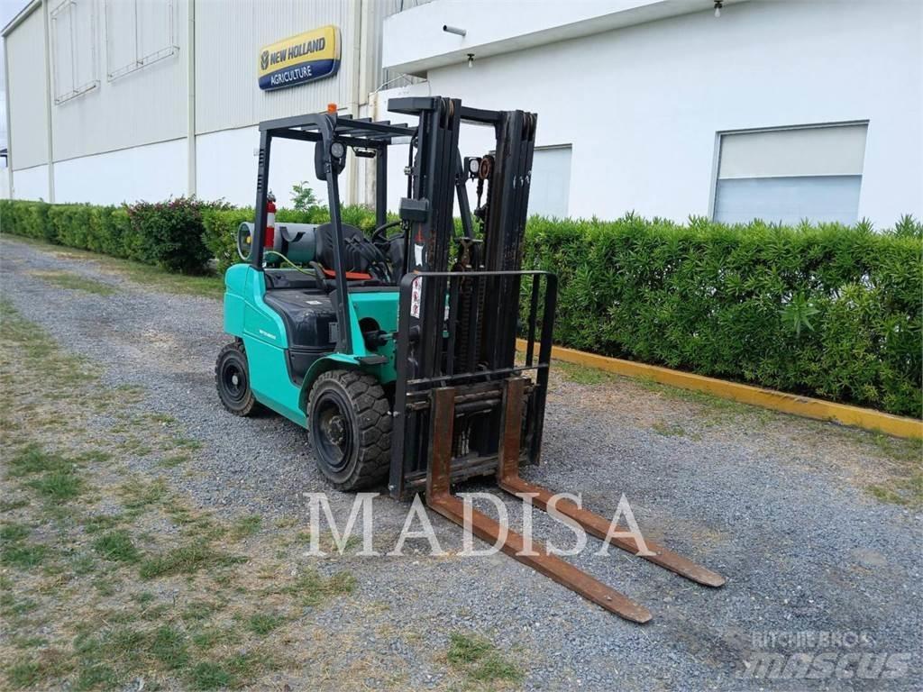 CAT FG30N5-GLE Strivuitoare-altele