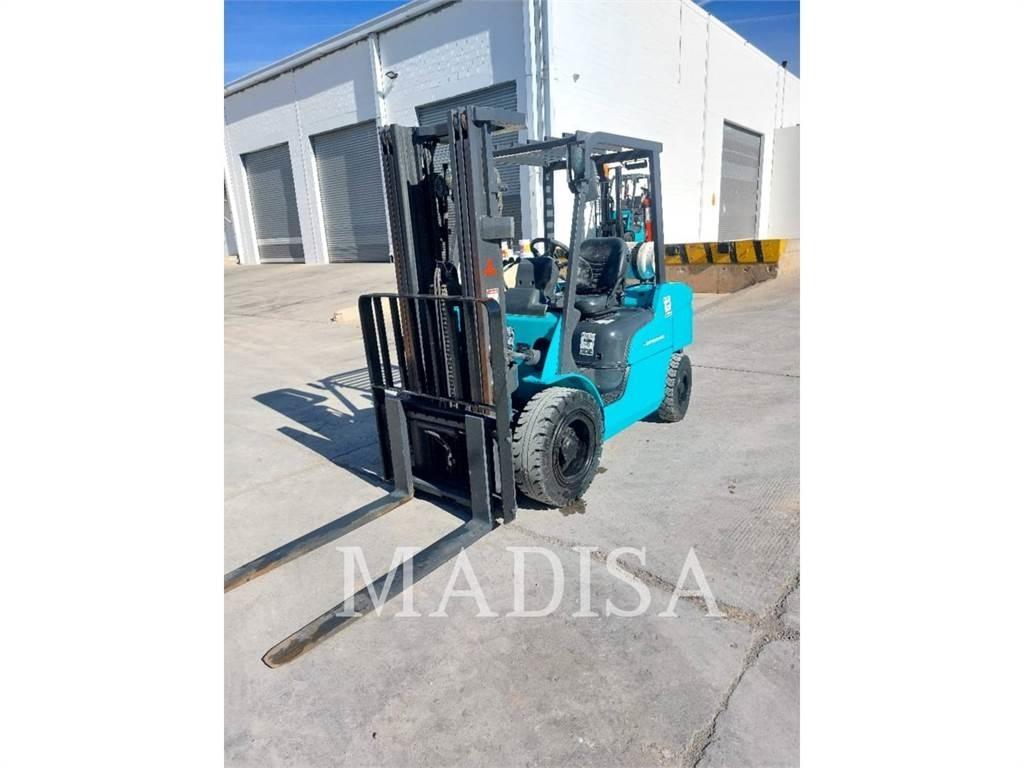 CAT FG30N5-LE Strivuitoare-altele