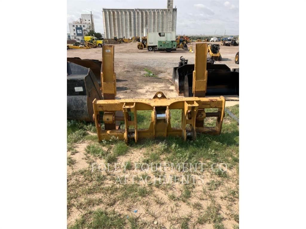 CAT FK38P60 Incarcator pe pneuri
