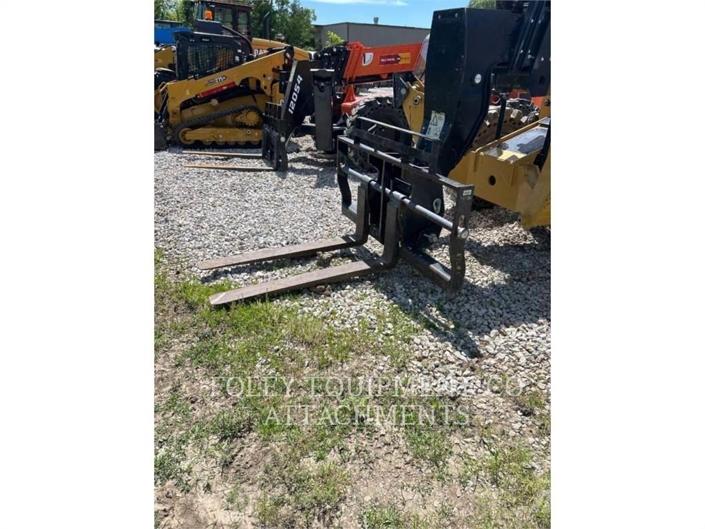 CAT FKTHT60W Stivuitoare telescopice
