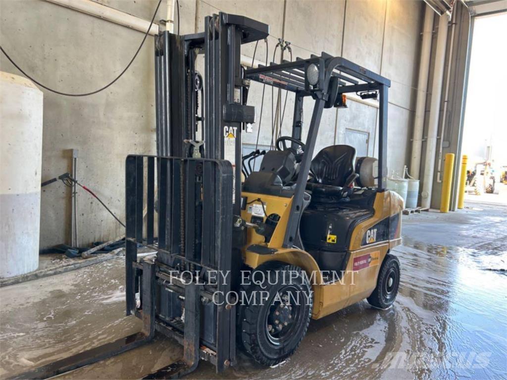 CAT GP25N Excavatoare de demolare