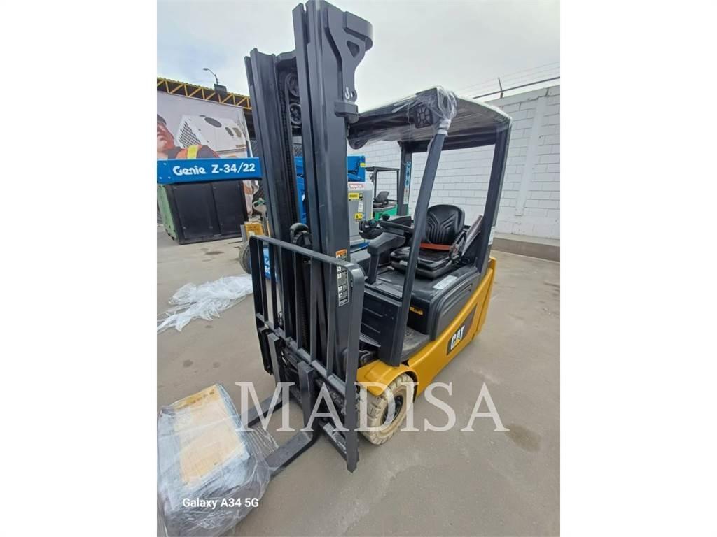 CAT LIFT TRUCKS 2ET3000 Strivuitoare-altele