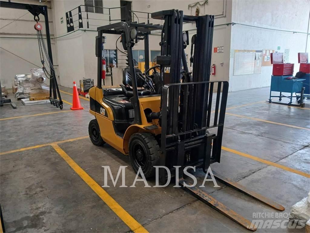 CAT LIFT TRUCKS DP25NM Strivuitoare-altele