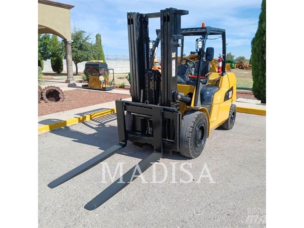 CAT LIFT TRUCKS DP50NM Stivuitor diesel