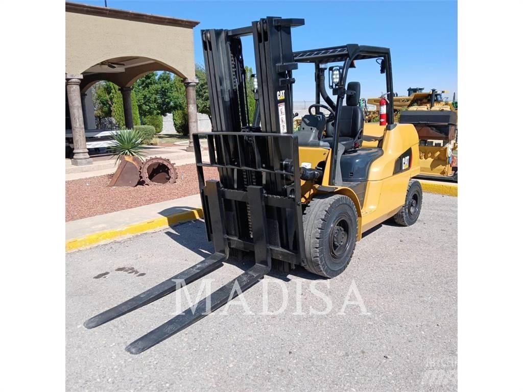 CAT LIFT TRUCKS DP50NM1 Stivuitor diesel