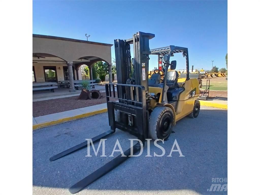CAT LIFT TRUCKS DP50NM1 Stivuitor diesel