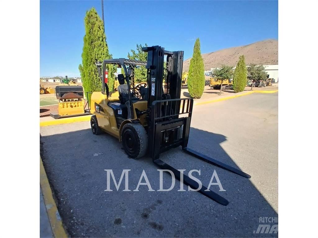 CAT LIFT TRUCKS DP50NM1 Stivuitor diesel