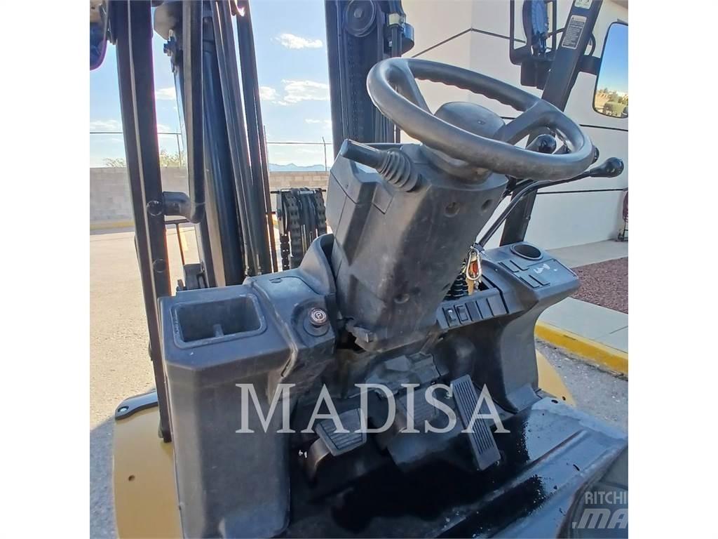 CAT LIFT TRUCKS DP50NM1 Stivuitor diesel