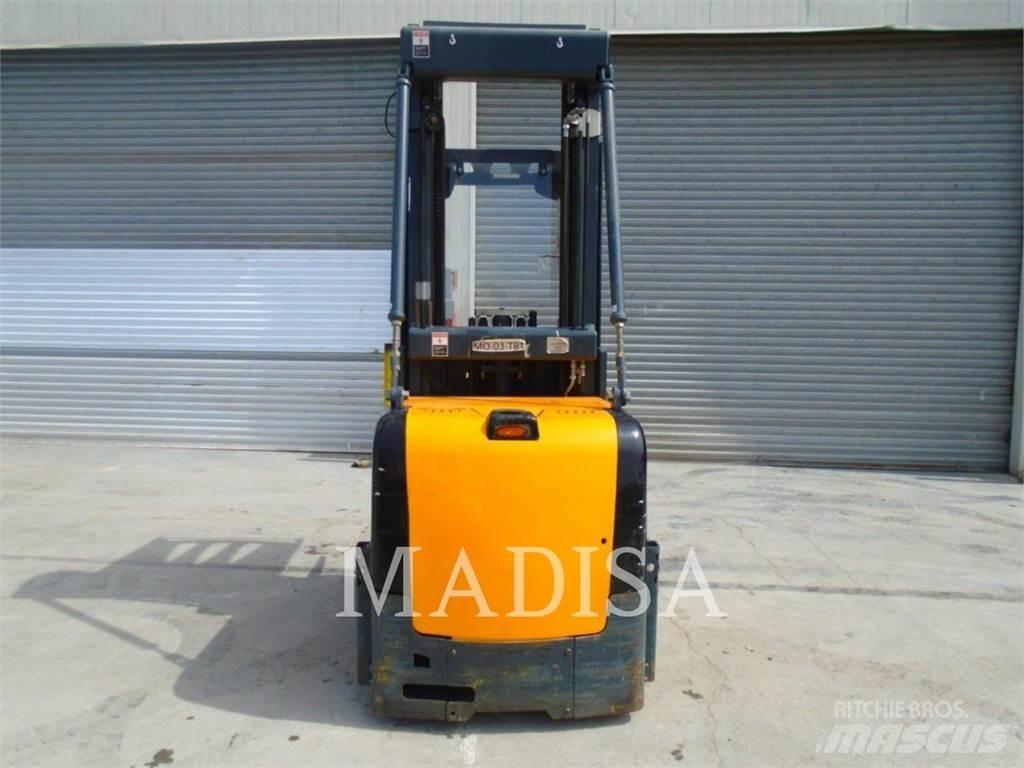 CAT LIFT TRUCKS EKS308 Strivuitoare-altele