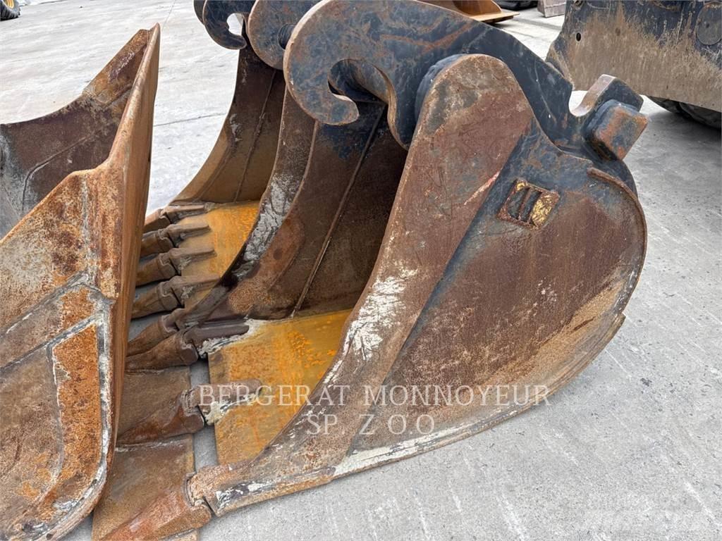 CAT M315F Excavatoare cu roti