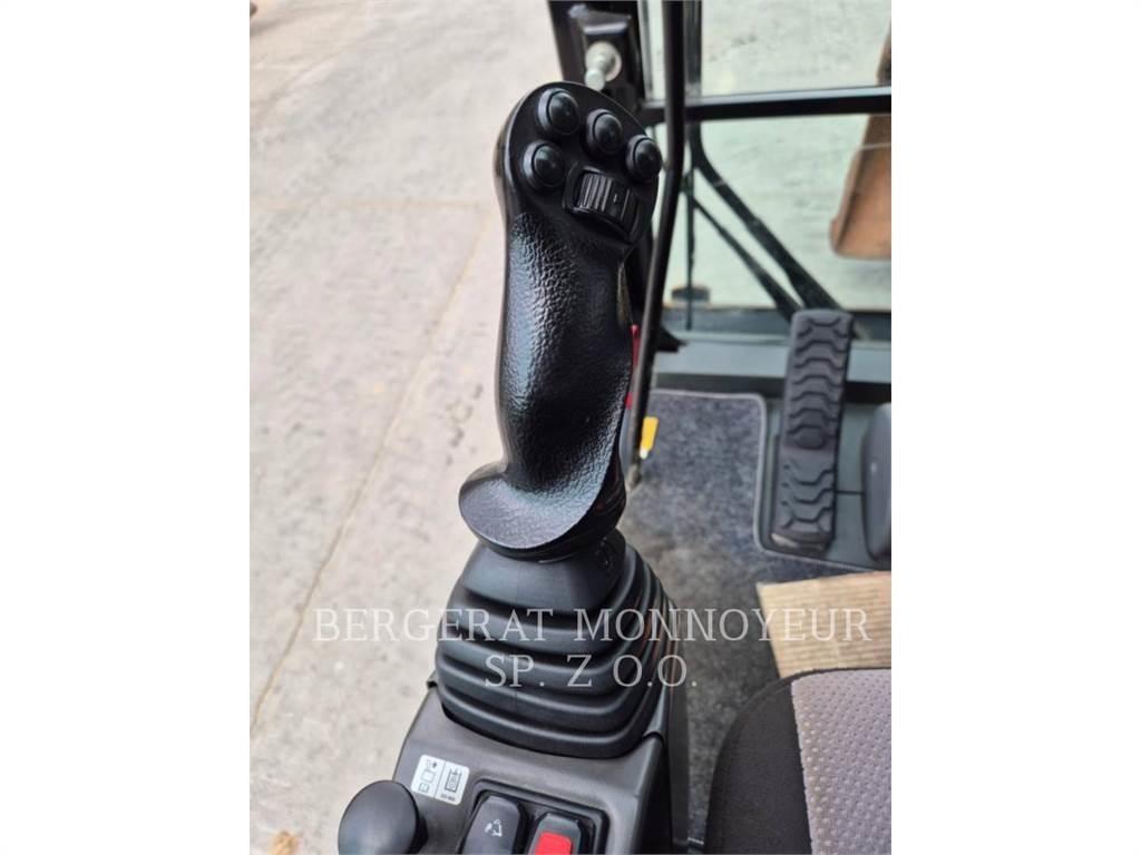 CAT M315F Excavatoare cu roti