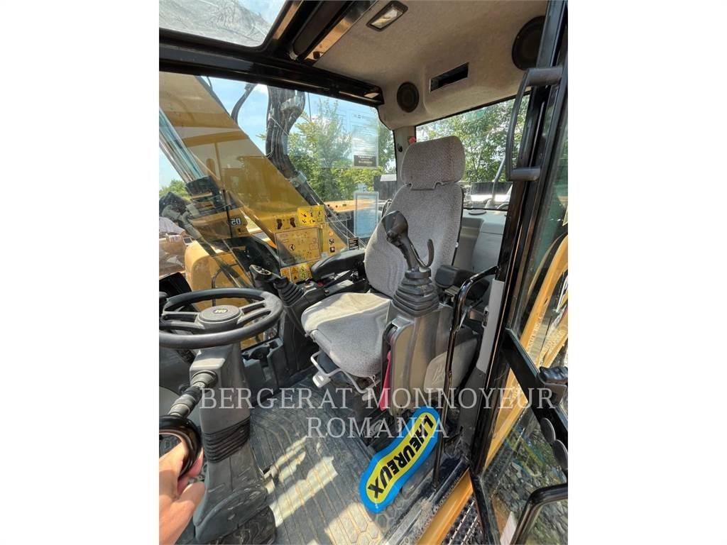 CAT M315F Excavatoare cu roti