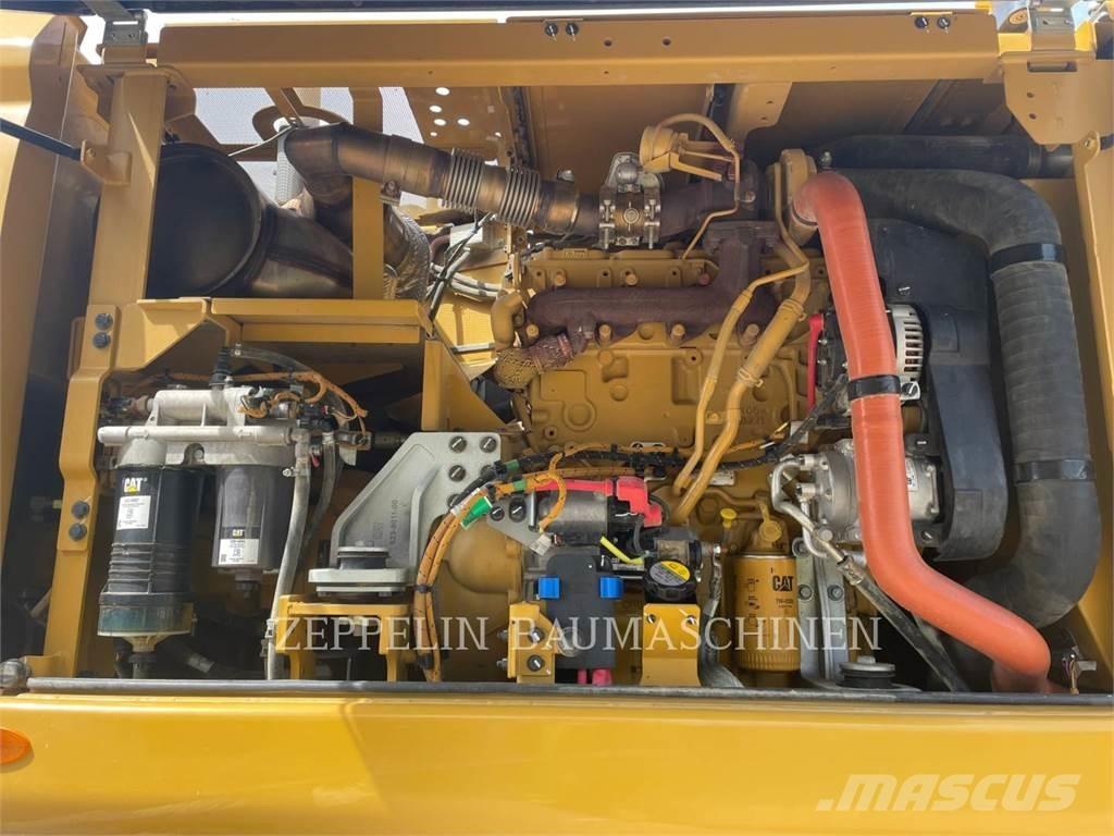 CAT M316-07A Excavatoare cu roti