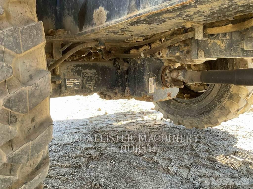 CAT M316C Excavatoare cu roti