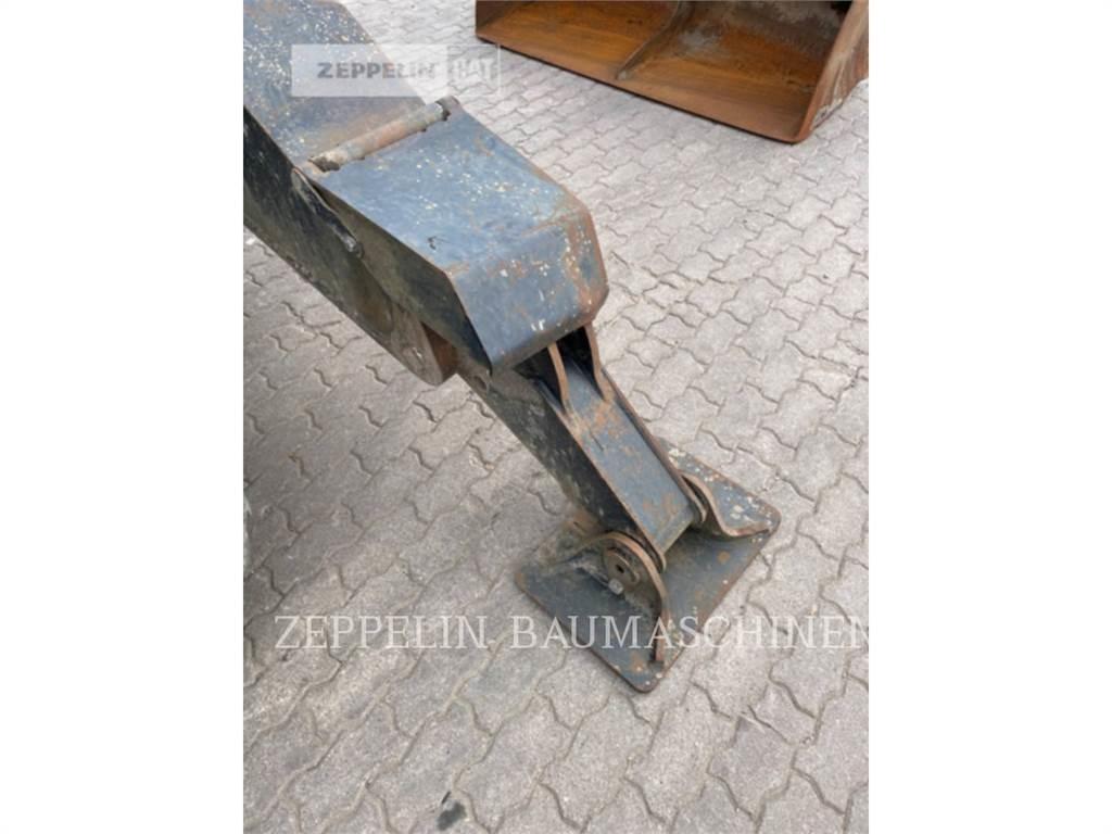 CAT M318 Excavatoare cu roti