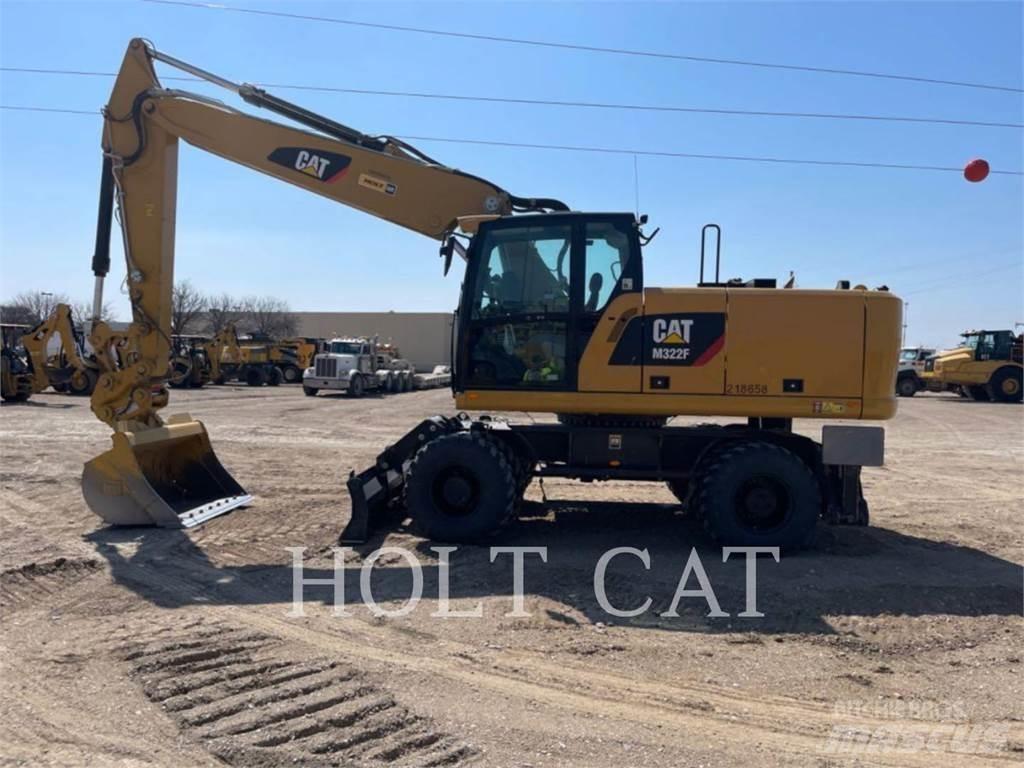 CAT M322F Excavatoare cu roti