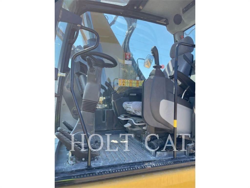CAT M322F Excavatoare cu roti