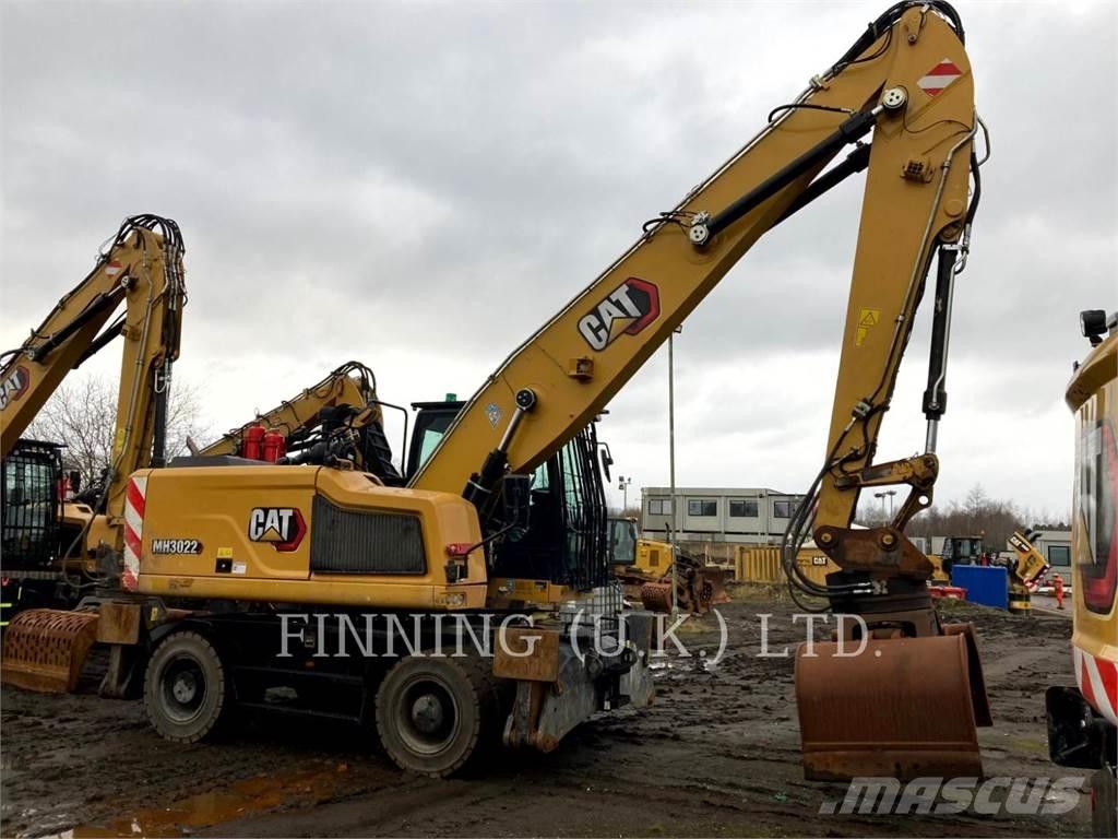 CAT MH3022 Excavatoare cu roti