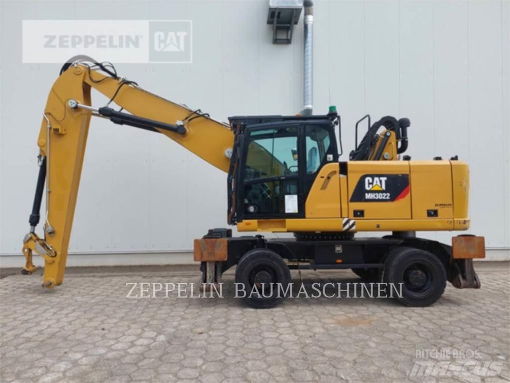 CAT MH3022-06C Excavatoare de demolare
