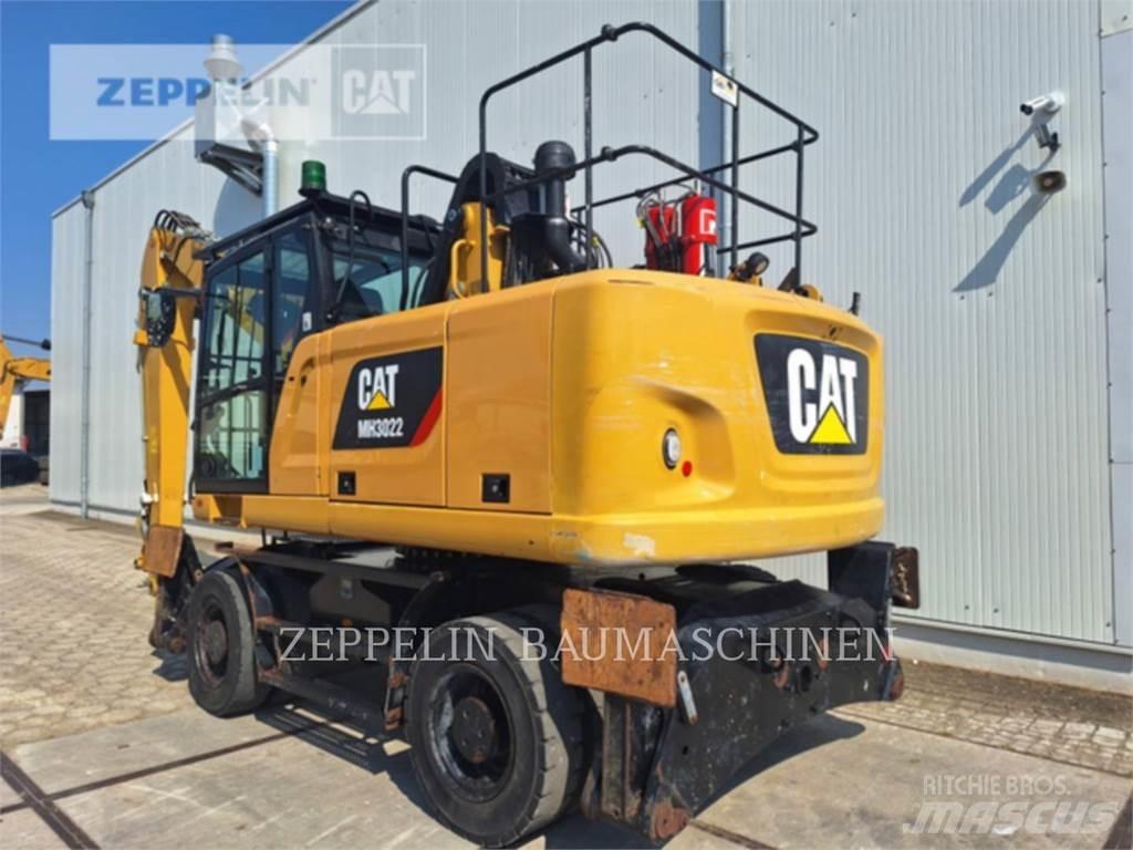 CAT MH3022-06C Excavatoare de demolare