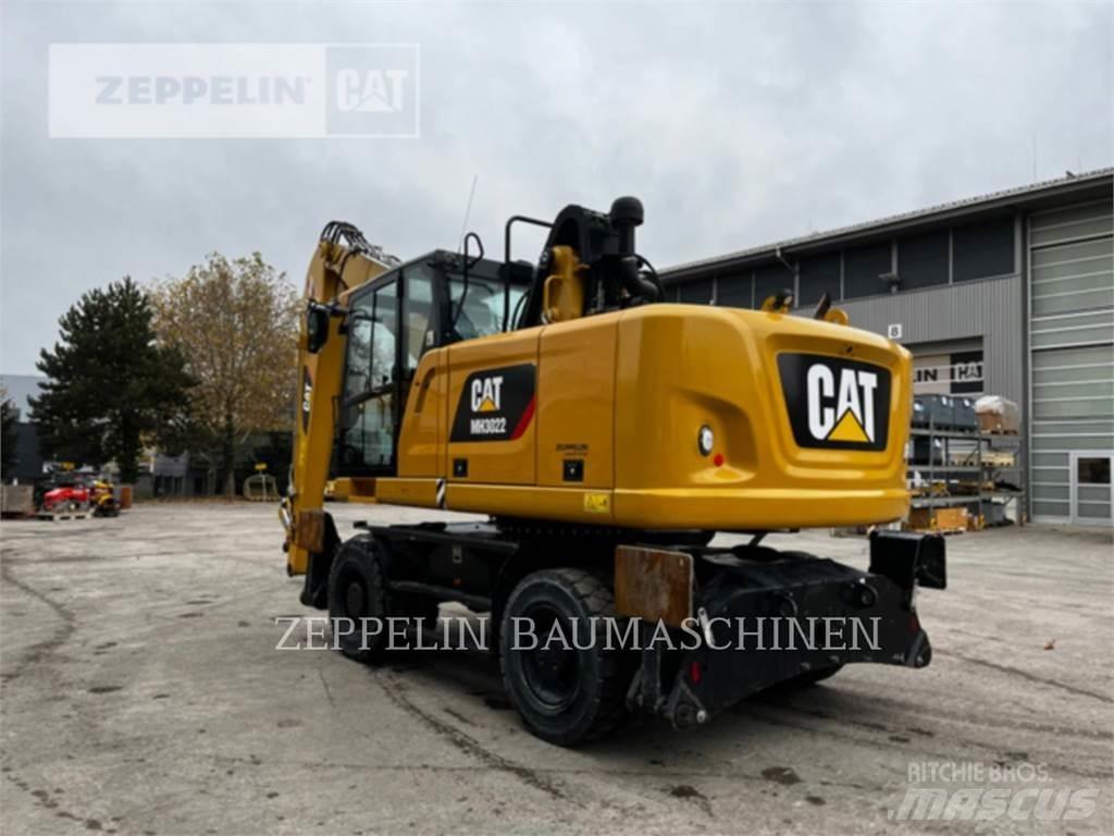 CAT MH3022-06C Excavatoare de demolare