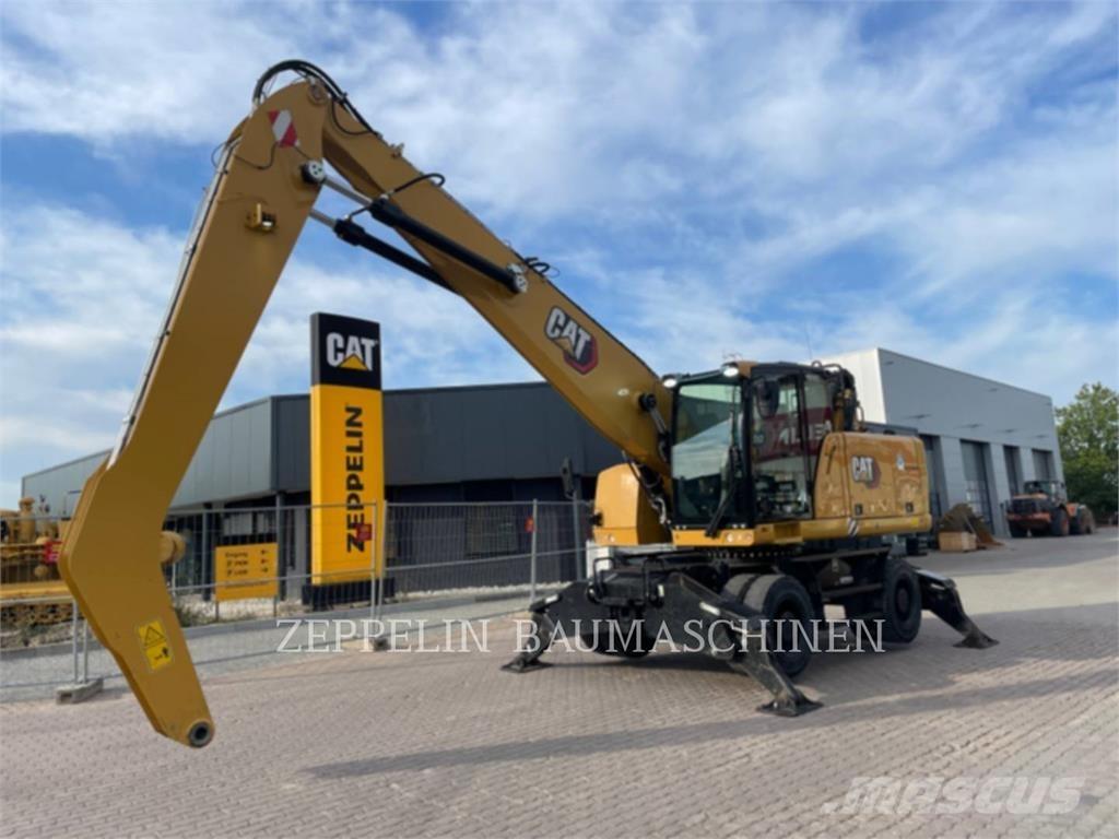 CAT MH3022-06C Excavatoare de demolare