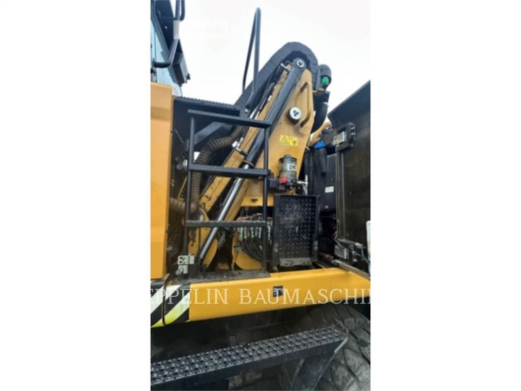 CAT MH3024-06C Excavatoare de demolare