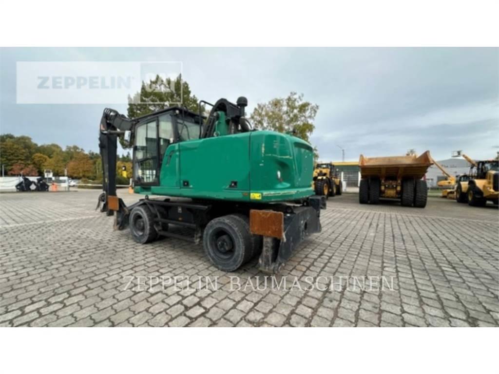 CAT MH3024-06C Excavatoare de demolare
