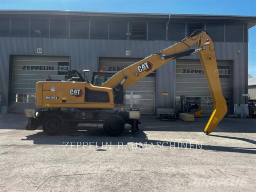 CAT MH3024-06C Excavatoare de demolare