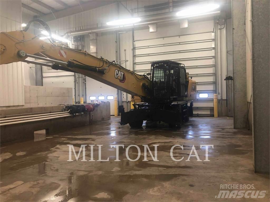 CAT MH3026 Excavatoare cu roti