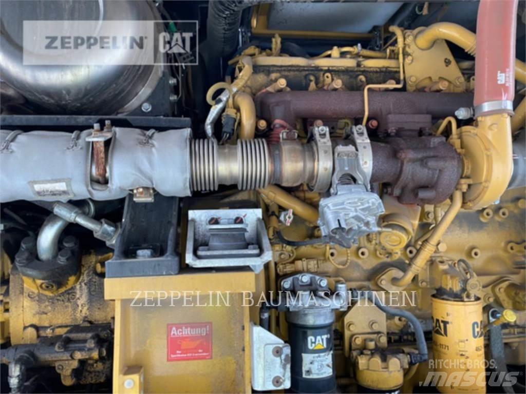 CAT MH3026-06C Excavatoare de demolare