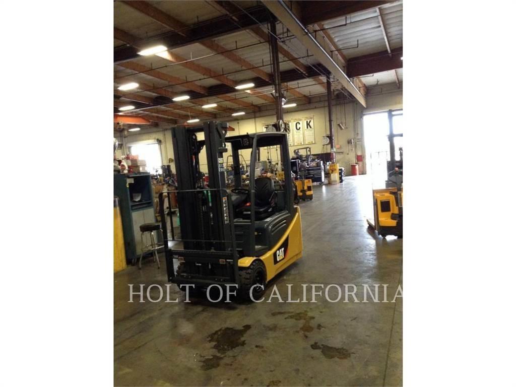 CAT MITSUBISHI 2ET4000 Stivuitor electric