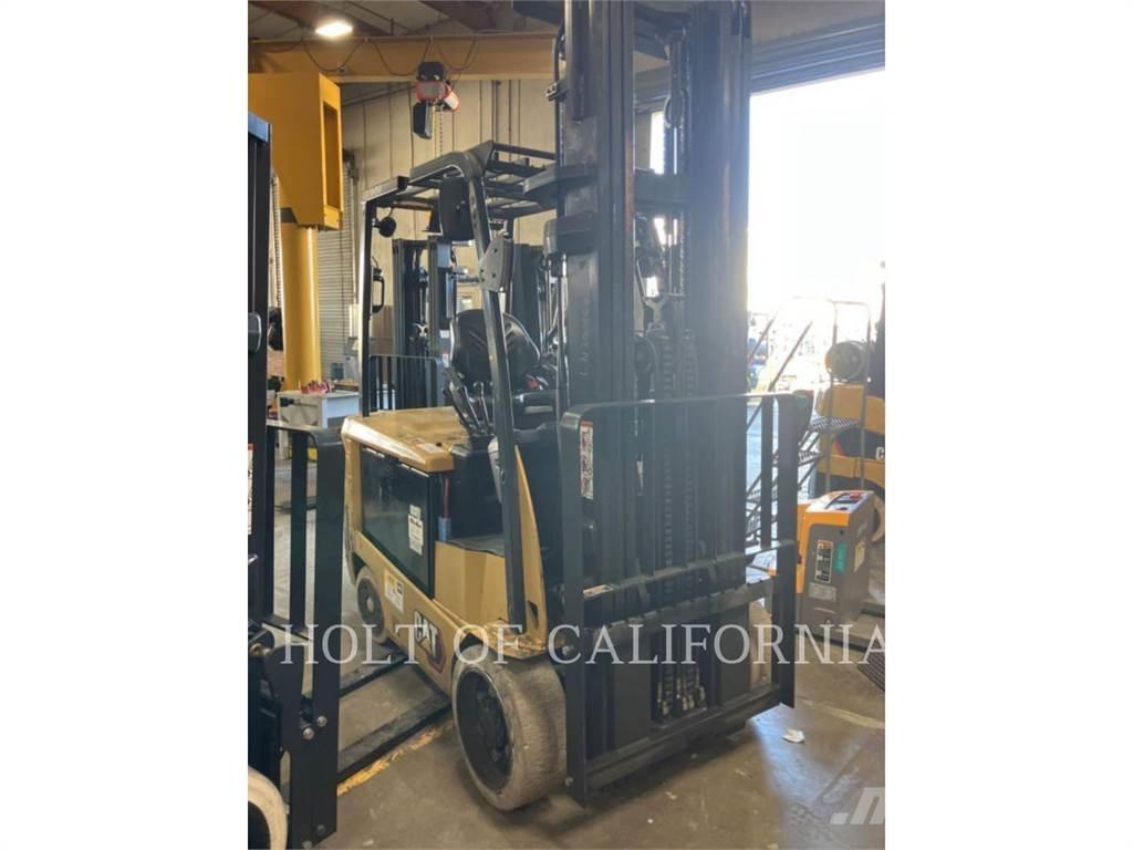CAT MITSUBISHI EC30LN3 Stivuitor electric