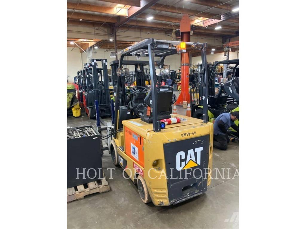CAT MITSUBISHI EC30N2 Stivuitor electric