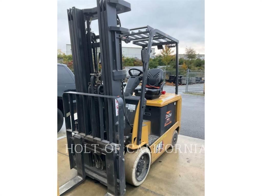 CAT MITSUBISHI EC30N3 Stivuitor electric