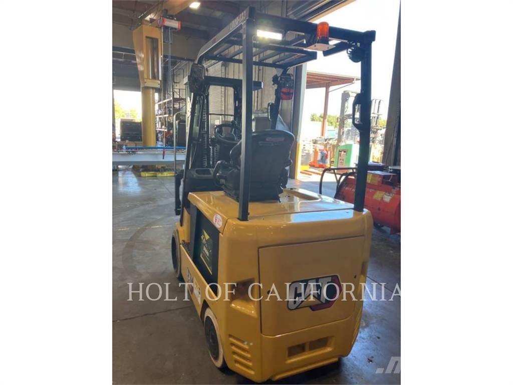 CAT MITSUBISHI EC30N3 Stivuitor electric