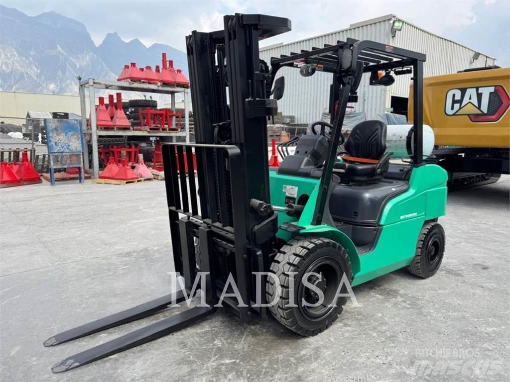CAT MITSUBISHI FG30N-LP Strivuitoare-altele