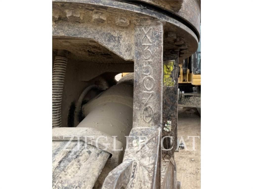 CAT MP20 Excavatoare pe șenile
