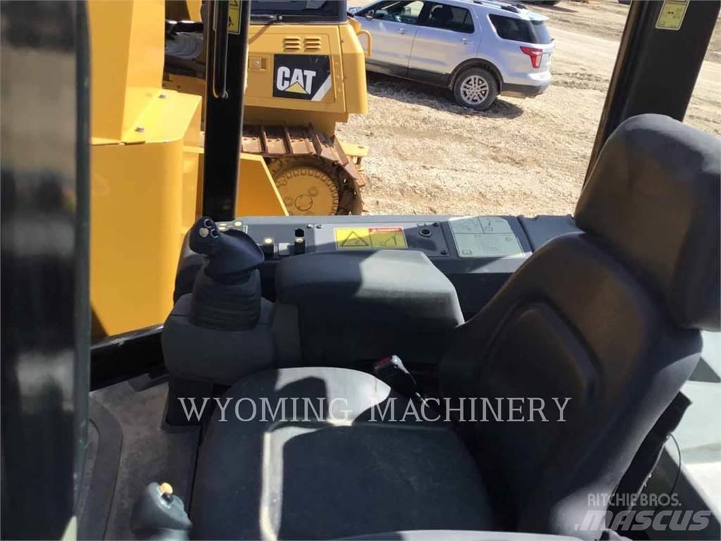 CAT PL61 Buldozere pentru montat tevi